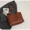 Bolsa Feminina de Grande Capacidade para Ir ao Trabalho, Moda Primavera Novo Estilo, Simples Retrô Couro Estilo Coreano Elegante Bolsa de Ombro Grande