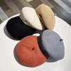 Boina Plisada de Diseñador Japonés para Mujer Versátil Adelgazante para la Cara Primavera Verano Seda de Leche Transpirable Sombrero de Artista