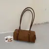 Bolsa de Mão Retro de Nicho Bolsa de Trabalho Feminina 2026 Nova Moda Camurça Pelúcia Bolsa de Axila Grande Capacidade Bolsa de Ombro Único Tendência