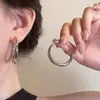 Brincos de Pressão Elegantes para Mulheres, Versáteis e de Alto Padrão Borboleta, Brincos de Pérola Modernos e Compactos, Tarraxas de Brinco para Atacado