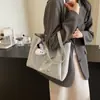 Bolso Tote de Alta Gama de Gran Capacidad para Mujer 2024 Nuevo de Moda Combinable Bolso de Hombro para Viaje Sencillo Casual Bolso de Axila