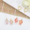 Aretes colgantes de pez pequeño iridiscente con ganchos para la oreja, clips para orejas sin perforación, estilo de doble uso, ambiente fresco y juvenil, accesorio versátil y favorecedor