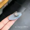 Presilha de Cabelo Oval Camélia Azul com Glitter Fino Estilo Coreano para Mulheres, Presilha Lateral Versátil e Elegante para Arrumar o Cabelo da Testa e Franja