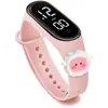 Directo de fábrica caricatura niños LED reloj electrónico estudiante impermeable deportivo pulsera reloj stock al por mayor