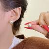 Pendientes de perlas de agua dulce cuadradas, pendientes de perlas atmosféricas simples, elegantes pendientes con agujeros para las orejas que combinan con todo, al por mayor