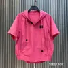 Conjunto de Roupa de Trabalho Americano Novo, Leve e Respirável, com Cordão, para o Verão, Conjunto de Duas Peças de Camiseta e Shorts Frescos e Confortáveis para Homens