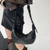 Bolsa Feminina de Couro Genuíno, Retrô, Versátil, Bolsa Croissant de Luxo, Grande Capacidade, Moda de Nicho, Bolsa de Ombro Cruzada Estilo Bolinho