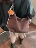 Nueva Moda Estilo Coreano Gran Capacidad Casual Otoño/Invierno 2026 Gamuza Retro Personalidad Viaje al Trabajo Bolso Grande de Hombro Cruzado
