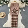 Conjunto de Dos Piezas Rayado Estilo Oficina para Mujer Otoño Cardigan de Manga Larga Vestido Camisola Adelgazante Set Nuevo Estilo 2026