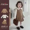 Conjunto de otoño preppy para niñas, camisa base sencilla para bebés, vestido chaleco con cuello de muñeca y lazo, ropa de otoño para niños pequeños