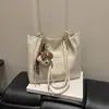 Bolsa de Luxo Leve Estilo Coreano 2026 Nova Moda Primavera Bolsa Tote de Nicho Bolsa de Ombro Personalizada Bolsa Feminina Tendência