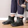 Botas de lluvia cortas para hombre, antideslizantes, impermeables, duraderas, modernas, de boca baja, botas de trabajo, zapatos impermeables para cocina y lavado de autos