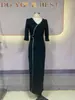 Vestido dividido de temperamento ajustado con diamantes de imitación y cuello en V de manga larga de otoño nuevo de Amazon 2023 para Europa y Estados Unidos