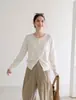Cardigã de malha simples estilo coreano de seda gelada com mangas compridas para mulheres, adequado para o início do outono, casual e para o trabalho, leve, proteção solar, top tipo camisa para ar condicionado