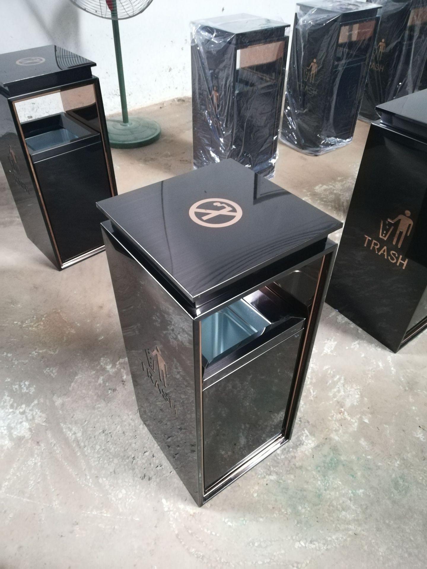 禁烟-黑金1.jpg