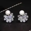 Pendientes coreanos simples de circón incrustado en cobre, pendientes exquisitos de circón de copo de nieve y perla, pendientes de temperamento lindos de alta gama