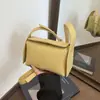 Bolsas de Diseñador de Nicho Estilo Coreano para Mujer, Nuevo Bolso Cuadrado Pequeño Súper Popular 2026 con un Toque de Alta Gama, Bolso de Hombro Único Cruzado