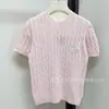 PO Camiseta de verano de manga corta para mujer, estilo nuevo, bordada, de alta gama, chic, ajustada, única, de punto de seda helada