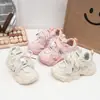 Nuevos Zapatos Deportivos de Malla para Niñas Verano 2026 Zapatos de Malla Simple Transpirables para Niños Zapatos de Princesa para Niños Medianos y Grandes Zapatos de Papá