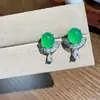 Fabricante Vende Brincos de Calcedônia Verde Natural em Forma de Cabaça, Novos Brincos da Sorte Estilo Chinês, Brincos Banhados a Prata e Joias Tradicionais Estilo Chinês