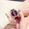 Reloj de Mujer Estilo Europeo Antiguo con Esfera Retro Única, Correa de Colores, Números Romanos, Calendario, Correa de Cuero Colorida, Reloj para Mujeres Estudiantes, Resistente al Agua