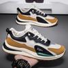 Tênis Masculino Primavera 2025 Novo Couro Casual Jovem Corrida Solado Grosso Pai Ins Sapatos da Moda para Homens
