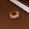 Anillo Multicapa de Zirconia y Perla Bañado en Oro Real de 18K Diseño Retro para el Trabajo Anillo Joyería de Lujo de Gama Alta para Mujeres