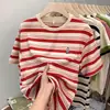 Camiseta de Manga Corta con Bloques de Color a Rayas, 95% Algodón, 5% Elastano, con Elegante Diseño Bordado, Corte Holgado y Moderno, Parte Superior Versátil de Retazos