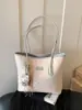 Bolsa de Tote Popular Transfronteriza de Gran Capacidad para Mujer, Nuevo Modelo 2026, Hermosa Bolsa de Hombro Repujada, Bolsa de Compras de Alto Valor para Debajo del Brazo