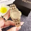 Relógio Feminino 2025 com Design Cravejado de Diamantes, Versátil e Emagrecedor, Novo Design para Senhoras, Elegante e Versátil Relógio de Pulso Feminino