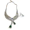 Conjunto de Pendientes y Collar Ovalados con Forma de Gota de Agua Incrustados de Diamantes, Exquisita Cadena para Clavícula de Moda Europea y Americana, Joyería de Lujo Ligero y de Alta Gama para Mujeres
