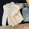 Conjunto OOTD estilo coreano: Elegante suéter de cuello en V para mujer, nuevo top interior de punto exquisito para otoño e invierno 2026