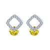 Una generación de accesorios coreanos, lindos y delicados pendientes colgantes de diamantes de imitación para estudiantes femeninas, pendientes de plata de ley S925