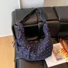 Bolsa Feminina de Grande Capacidade 2026 Nova Moda Primavera Casual com Bolinhas Bolsa de Ombro para Aula e Deslocamento Bolsa Transversal Bolinho