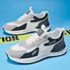 Sapatos de Verão Mais Vendidos Novos para Homens Malha Respirável Tendência Versátil Solado Grosso Tênis Esportivo Casual Tênis de Corrida Homem
