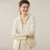 Novidade de Inverno 2025 Tricô de Caxemira para Mulheres, Fashion, Versátil, Casual, Emagrecedor, Com Capuz, Cardigã de Caxemira com Zíper, Tendência