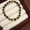 Pulsera con Cierre Súper Brillante de Zirconia de Color Ovalada, Diseño de Nicho de Lujo Ligero, Sensación de Alta Gama, Joyería Versátil y Exquisita