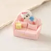 Desenho Animado 3D Gato KT Sofá DIY Artesanal Cola de Creme Resina Pequenos Acessórios Enfeites Decorativos Material Atacado
