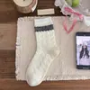 Calcetines de algodón para mujer de primavera y otoño con lazos, estilo coreano, ribete de encaje, longitud media, bloques de color, encaje, adecuados para combinar con zapatos pequeños de cuero, calcetines superpuestos