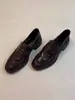 Mocasines de cuero negro para mujer, estilo británico retro, punta redonda, remaches, plisados, sin cordones, tacón grueso