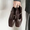 Zapatos Casuales de Cuero Versátiles para Mujer con Tacón Bajo, Hebilla, Tacón Cuadrado, Piel Genuina Marrón, Boca Baja, Adecuados para Todas las Estaciones, Zapatos de Caña Baja