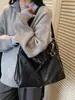Bolso de Hombro de Cuero Suave Relajado Modelo Nuevo 2026 para Mujer, Bolso Sencillo de Gran Capacidad para el Trabajo, Bolso de Hombro Elegante