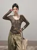 Camada base de tricô escovado em cashmere sintético, macia e confortável, para mulheres, com design de gola U listrada, botões, caimento elástico e estilo de camiseta de manga longa retrô, adequada para primavera e outono