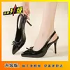 Elegantes zapatos de tacón de aguja con punta fina estilo coreano, nuevo modelo primavera-verano 2025, sandalias dulces con moño y punta cerrada para uso en exteriores