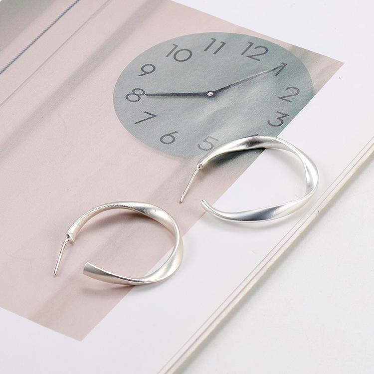 11191761044_204193426