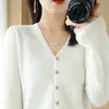 Camiseta básica de punto de manga larga, nueva chaqueta cárdigan de otoño 2025 con cuello en V para mujer, suéter para mujer estilo coreano
