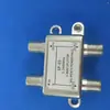 Suministro Directo F Estándar Británico Divisor de Camino de 3 cm Una Entrada Tres Salidas 5-2400Mhz Conexión de Señal de TV