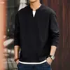 Nueva Camiseta Negra de Manga Larga con Cuello en V Estilo Americano para Hombre, Primavera y Otoño, Holgada, Casual, de Marca Moderna, Top de Doble Capa Falso de Dos Piezas