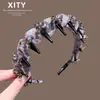 Diadema de cristal de alta gama con dientes para el cabello para mujer, estilo nuevo, elegante, para la parte superior del cráneo, accesorio para presionar el cabello, accesorio de alta clase para el cabello para exteriores
