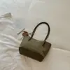 Bolso tote de gran capacidad nuevo para principios de otoño de 2026, bolso de hombro simple para mujer, bolso de mano elegante y atractivo